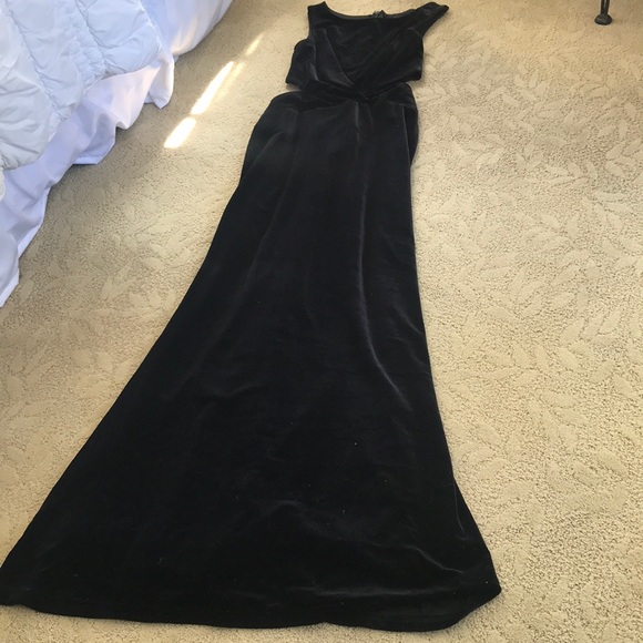 Black velvet long sleeveless dress - Picture 1 of 4